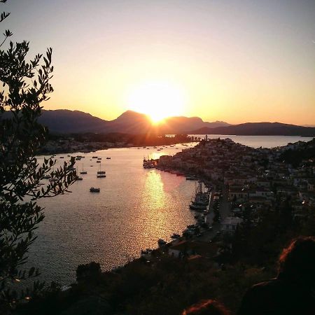 Sunray Studio In Poros Appartement Poros Town Buitenkant foto